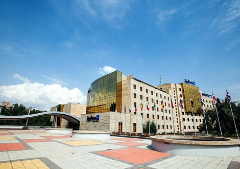 Армения из Краснодара Radisson Blu (Ex. Golden Palace Yerevan) 5*